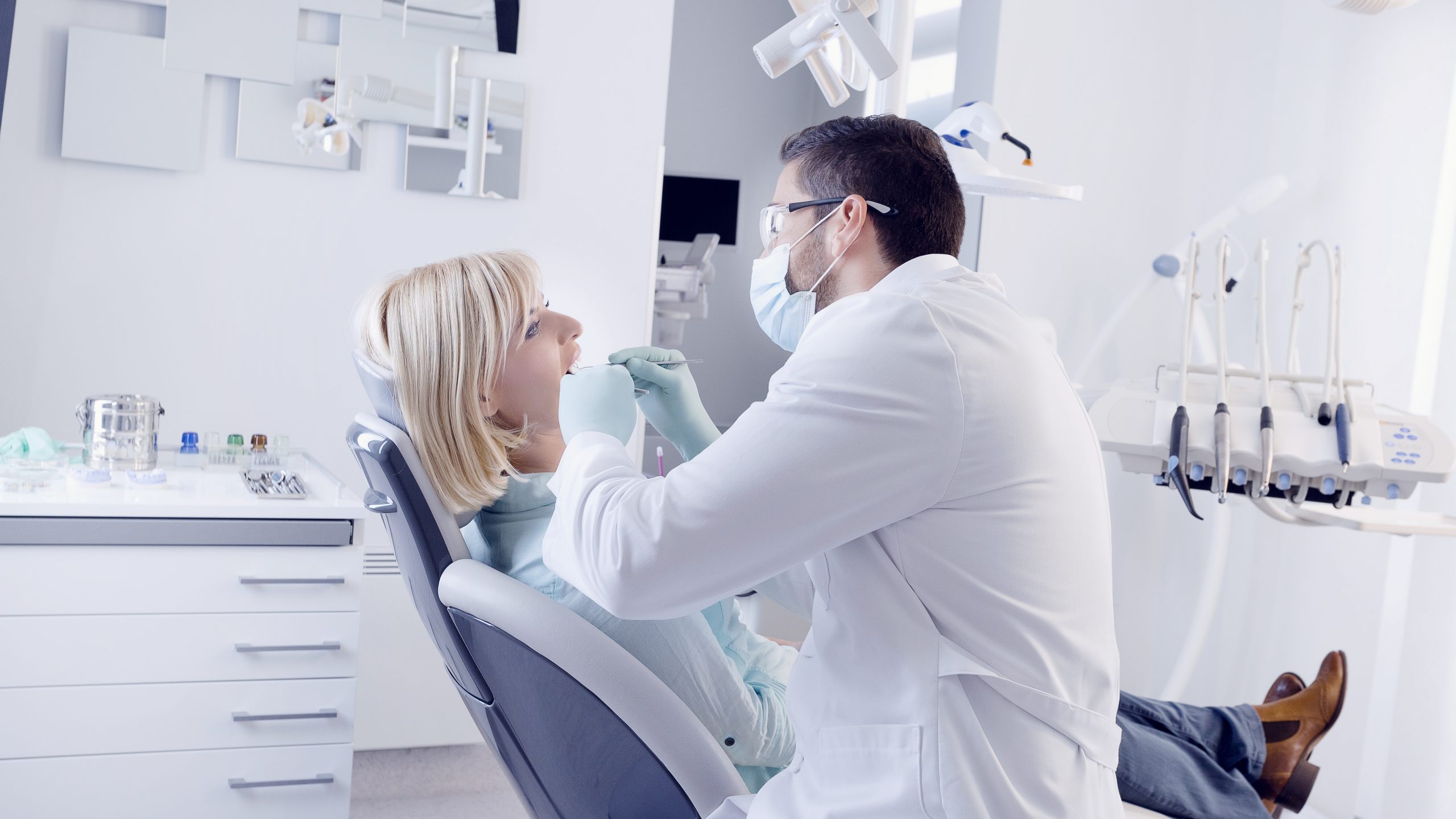 Dentist in Russell, KS